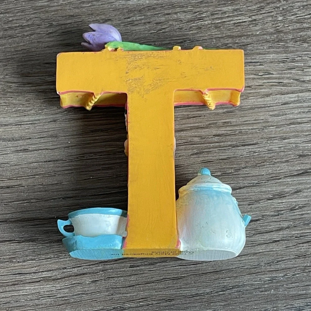 VTG 1999 Mary Engelbreit ME Alphabet Letter T Resin Standing‎ Figure 3